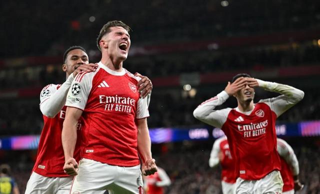 NG体育-田径总决赛上演强强对话,燕赵霹雳队逆转岭东天虎队,团队配合流畅;韧性比赛的样板的简单介绍