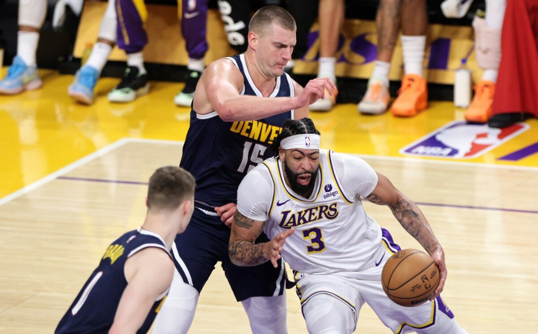 南宫体育-莎拉波娃在掘金比赛中连败，连败引发热议！的简单介绍