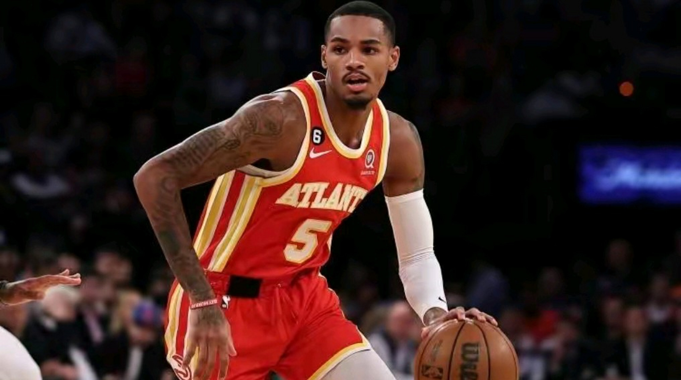 南宫体育-关于西亚卡姆巅峰对决,塔图姆与80激战老鹰分钟,挺进下一轮胜负难料!的信息